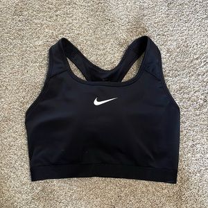 Size large Nike dri-fit sports bra with removable pads